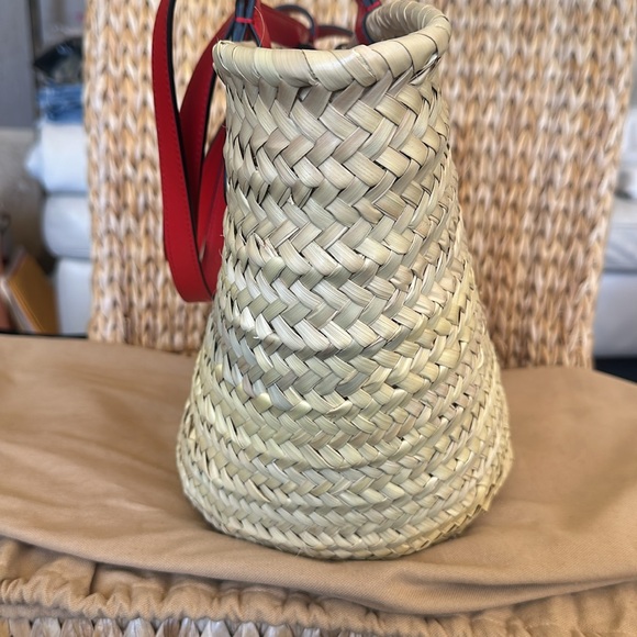 New Christian Louboutin Loubishore Wicker Summer Tote - Picture 6 of 16